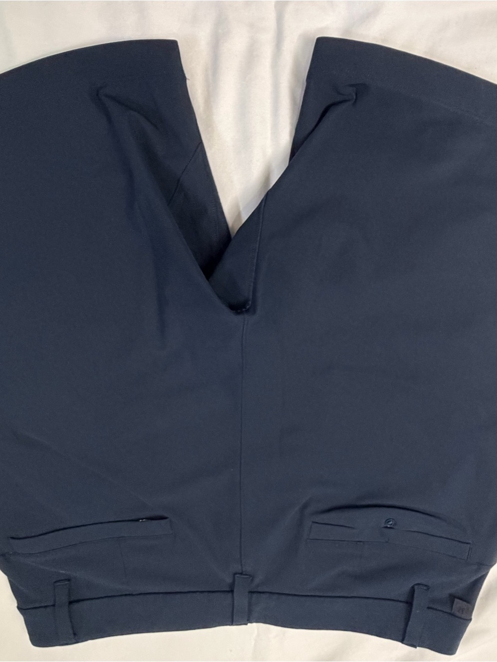 lululemon athletica Men's Navy Blue Flat-Front Shorts
